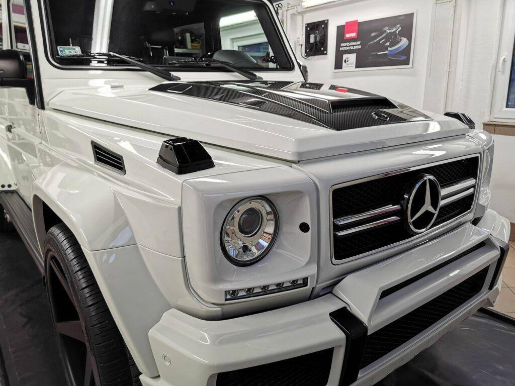 Czyszczenie tapicerki, korekta lakieru, zabezpieczenie szyb i felg