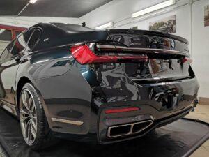 Czyszczenie tapicerki, korekta lakieru, zabezpieczenie szyb i felg